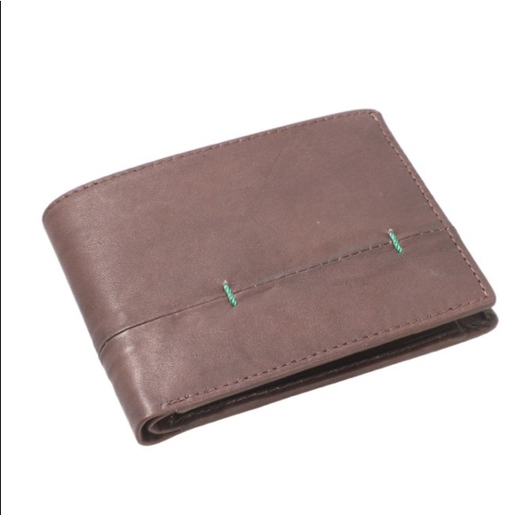 PASSAGE Brown Genuine Leather RFID Bi-fold Men's Wallet - Picture 9 of 10